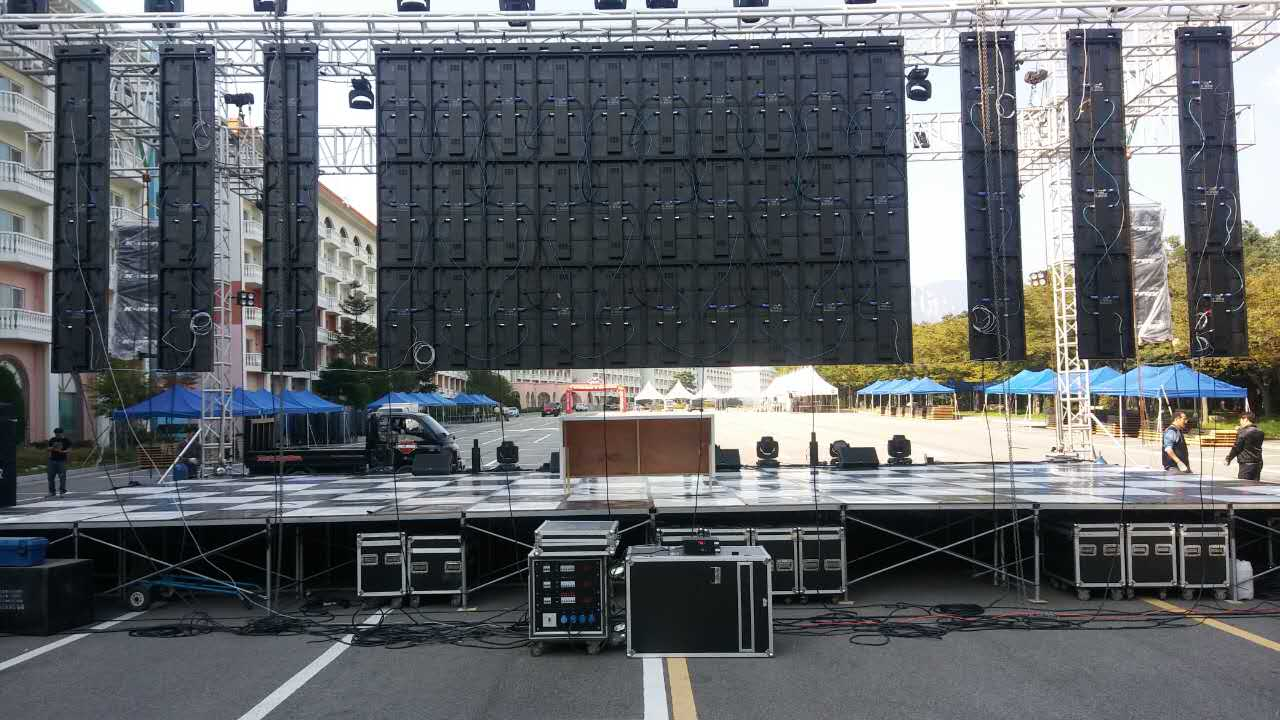 Korean Outdoor Concert Screen
